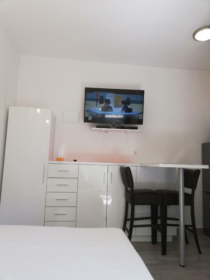 Apartment Vinko Split Bagian luar foto
