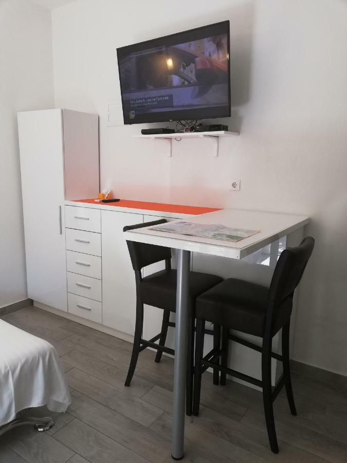 Apartment Vinko Split Bagian luar foto