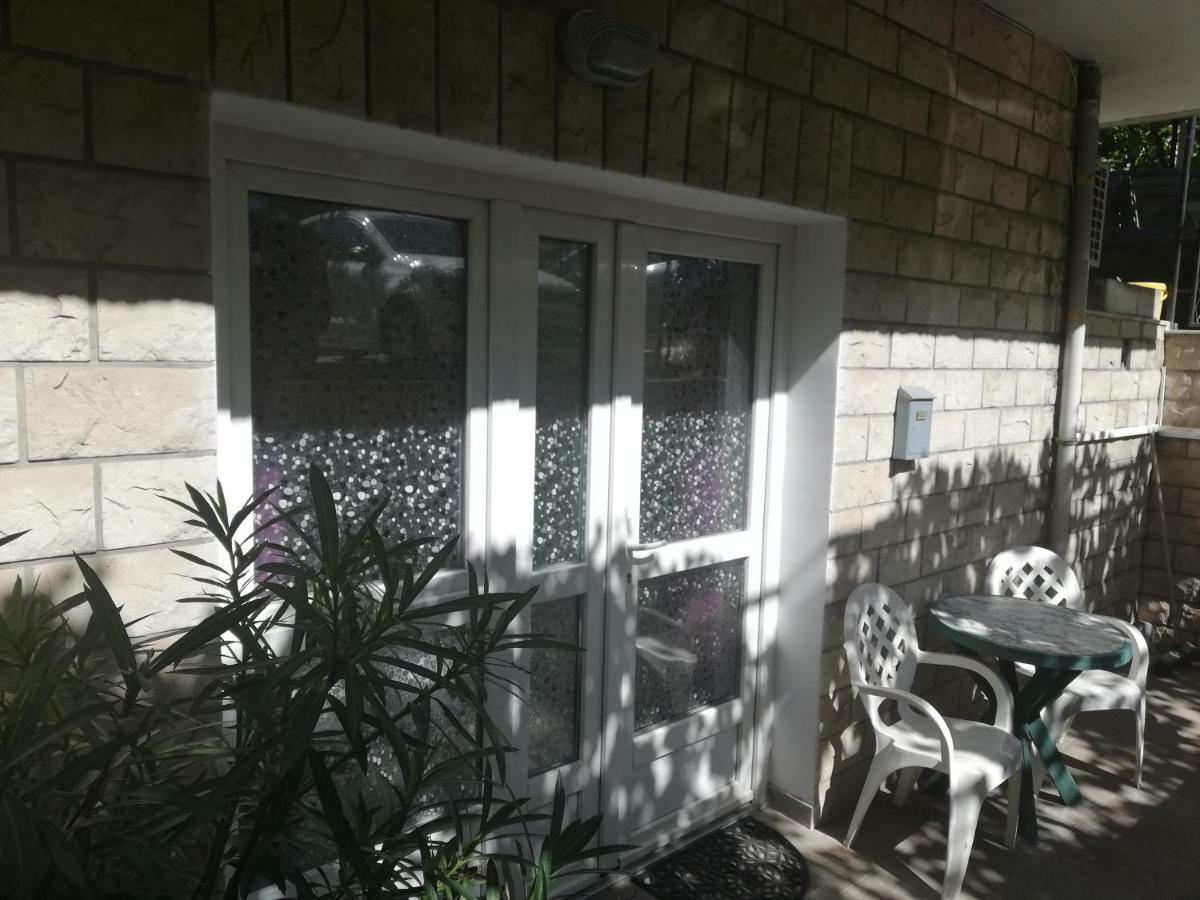 Apartment Vinko Split Bagian luar foto
